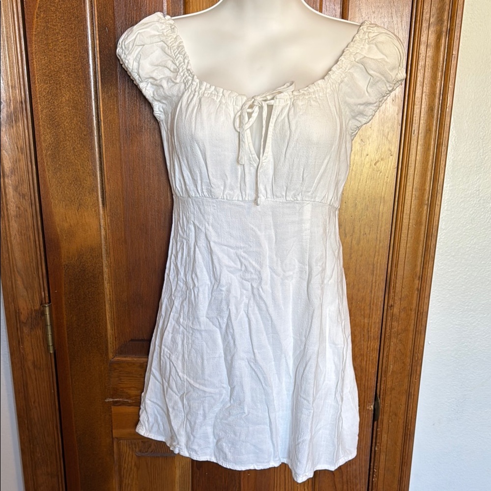 White Short Sleeve Dress